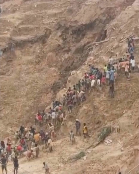 Screenshot of verified video the shows the goldmine collapse in the Central African Republic with more than 100 reported dead.